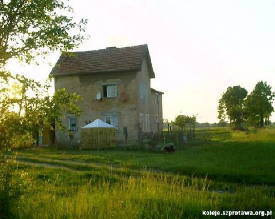 Witkw. Budynek dworca, stan wspczesny. Zdjcie ze strony www.koleje.szprotawa.org.pl