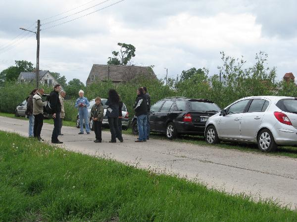 I teraz ju po kolei... Pierwszy przystanek w Stanach, obok drewnianej dzwonnicy. Fot. M. Bonisawski