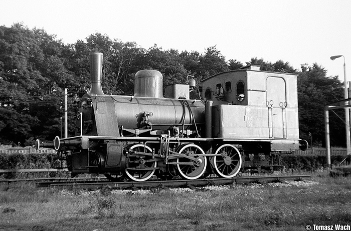 tkh1444-tw1 Toru Kluczyki (4.08.1990 r.)