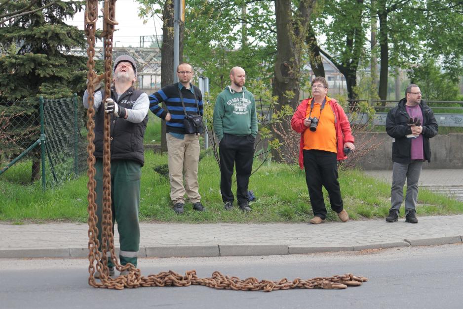 Czerwiesk, sobota wczesne przedpoudnie. Oho, pojawi si kto nowy... Fot. Jana Wojciechowska