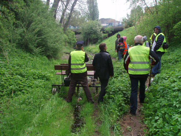 Do tego miejsca najdalej doszlimy z drezynami. Dalej byo nieze bagno (Zielona Gra, obok wiaduktu i ul Rydza-migego 2) 09.05.10